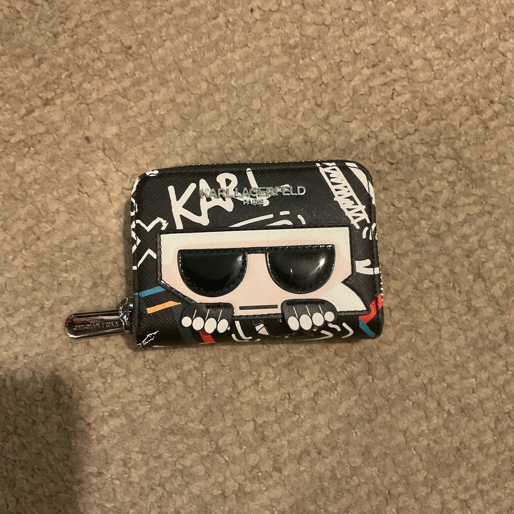 Karl Lagerfeld Accordion Wallet